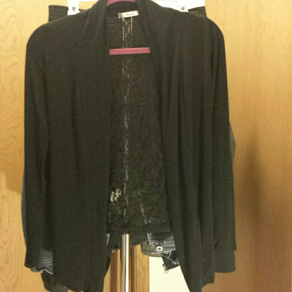 Bundle me!! Lace Back Shirt